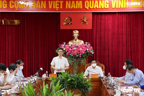 Miền Tây từng bước thoát ‘vùng trũng giáo dục phổ thông’ - Ảnh 1. Miền Tây từng bước thoát ‘vùng trũng giáo dục phổ thông’ - Ảnh 1.