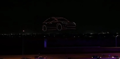 Elon Musk khánh thành siêu nhà máy, hứa hẹn có robotaxi và người máy Tesla Optimus - Ảnh 3. Elon Musk khánh thành siêu nhà máy, hứa hẹn có robotaxi và người máy Tesla Optimus - Ảnh 3.