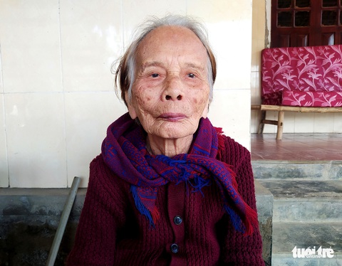 Giữa lúc ‘sốt’ đất, mẹ liệt sĩ hiến đất giá tiền tỉ để mở đường - Ảnh 1. Giữa lúc ‘sốt’ đất, mẹ liệt sĩ hiến đất giá tiền tỉ để mở đường - Ảnh 1.