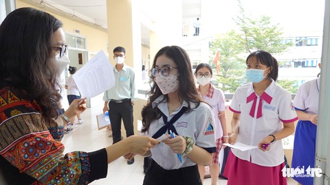 Thi học sinh giỏi để làm gì?: Làm sống lại điểm sáng ngày xưa - Ảnh 1. Thi học sinh giỏi để làm gì?: Làm sống lại điểm sáng ngày xưa - Ảnh 1.