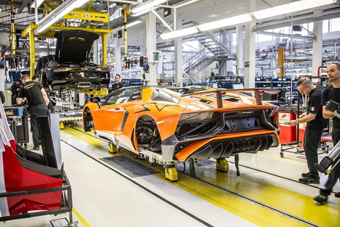 Những quy tắc bất di bất dịch với nhân viên Lamborghini: Khách hàng không phải thượng đế - Ảnh 13. Những quy tắc bất di bất dịch với nhân viên Lamborghini: Khách hàng không phải thượng đế - Ảnh 13.