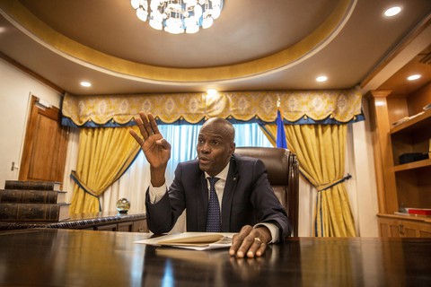 Nghi phạm thứ ba trong vụ ám sát Tổng thống Haiti Jovenel Moise ra tòa tại Mỹ - Ảnh 1. Nghi phạm thứ ba trong vụ ám sát Tổng thống Haiti Jovenel Moise ra tòa tại Mỹ - Ảnh 1.