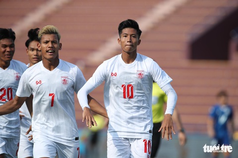 Đánh bại U23 Philippines, Myanmar tạm dẫn đầu bảng đấu có Việt Nam - Ảnh 3. Đánh bại U23 Philippines, Myanmar tạm dẫn đầu bảng đấu có Việt Nam - Ảnh 3.