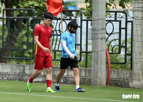 Hoàng Đức phải tập riêng trước trận đấu với U23 Myanmar - Ảnh 1. Hoàng Đức phải tập riêng trước trận đấu với U23 Myanmar - Ảnh 1.
