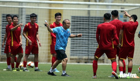 Ưu tiên do thám đối thủ, ông Park đổi lịch tập của U23 Việt Nam - Ảnh 5. Ưu tiên do thám đối thủ, ông Park đổi lịch tập của U23 Việt Nam - Ảnh 5.