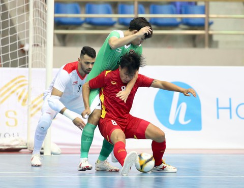 Futsal Việt Nam hòa Indonesia ở trận ra quân tại SEA Games 31 - Ảnh 2. Futsal Việt Nam hòa Indonesia ở trận ra quân tại SEA Games 31 - Ảnh 2.