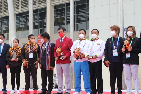 Thượng cờ các đoàn thể thao tham dự SEA Games 31 - Ảnh 7. Thượng cờ các đoàn thể thao tham dự SEA Games 31 - Ảnh 7.