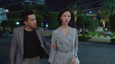 Cuộc sống vô hình: Áp lực mẹ bỉm sữa và khát vọng bình đẳng giới - Ảnh 1. Cuộc sống vô hình: Áp lực mẹ bỉm sữa và khát vọng bình đẳng giới - Ảnh 1.
