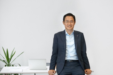 Manulife Việt Nam áp dụng ‘Mô hình Làm việc Kết hợp’ trong bình thường mới - Ảnh 2. Manulife Việt Nam áp dụng ‘Mô hình Làm việc Kết hợp’ trong bình thường mới - Ảnh 2.
