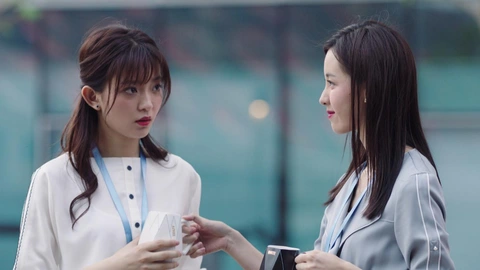 Cuộc sống vô hình: Áp lực mẹ bỉm sữa và khát vọng bình đẳng giới - Ảnh 5. Cuộc sống vô hình: Áp lực mẹ bỉm sữa và khát vọng bình đẳng giới - Ảnh 5.