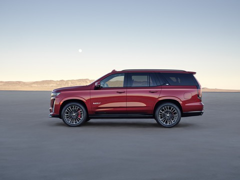 GM hé lộ nhiều siêu phẩm mới: Có SUV điện thay thế Escalade và siêu xe bí ẩn - Ảnh 2. GM hé lộ nhiều siêu phẩm mới: Có SUV điện thay thế Escalade và siêu xe bí ẩn - Ảnh 2.