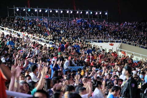 SEA Games 31 khai mạc bằng bữa tiệc âm thanh và ánh sáng hoành tráng - Ảnh 32. SEA Games 31 khai mạc bằng bữa tiệc âm thanh và ánh sáng hoành tráng - Ảnh 32.