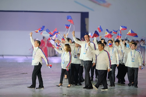SEA Games 31 khai mạc bằng bữa tiệc âm thanh và ánh sáng hoành tráng - Ảnh 16. SEA Games 31 khai mạc bằng bữa tiệc âm thanh và ánh sáng hoành tráng - Ảnh 16.