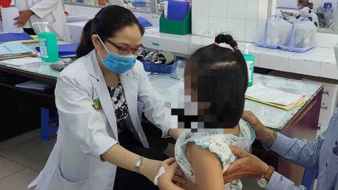 Có trẻ 2 tuổi đã dậy thì - Ảnh 1. Có trẻ 2 tuổi đã dậy thì - Ảnh 1.