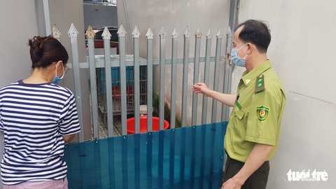 Cụ bà ở TP Thủ Đức giao 2 con rái cá cho kiểm lâm - Ảnh 2. Cụ bà ở TP Thủ Đức giao 2 con rái cá cho kiểm lâm - Ảnh 2.