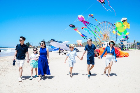 NovaWorld Phan Thiet căng tràn nhựa sống, biệt thự nghỉ dưỡng mới tăng sức hút - Ảnh 1. NovaWorld Phan Thiet căng tràn nhựa sống, biệt thự nghỉ dưỡng mới tăng sức hút - Ảnh 1.