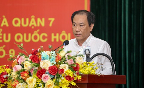 TP.HCM tiếp tục chuyển tuyến y tế cơ sở trở lại trực thuộc quận, huyện quản lý - Ảnh 1. TP.HCM tiếp tục chuyển tuyến y tế cơ sở trở lại trực thuộc quận, huyện quản lý - Ảnh 1.