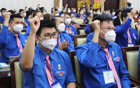 Tạo nguồn cán bộ, nghĩ chuyện dài lâu - Ảnh 1. Tạo nguồn cán bộ, nghĩ chuyện dài lâu - Ảnh 1.