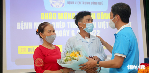 Hành trình ‘Thầy thuốc trẻ làm theo lời Bác’ khởi động tại Huế - Ảnh 1. Hành trình ‘Thầy thuốc trẻ làm theo lời Bác’ khởi động tại Huế - Ảnh 1.