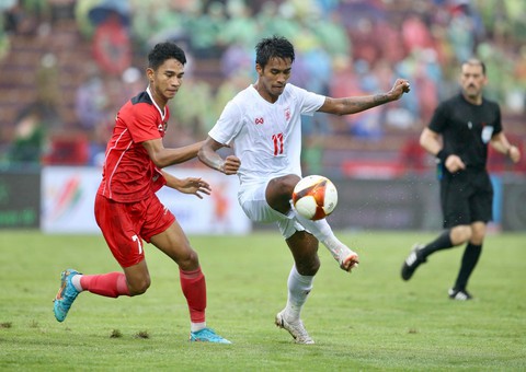 Hạ Myanmar, U23 Indonesia kéo theo Việt Nam vào bán kết - Ảnh 2. Hạ Myanmar, U23 Indonesia kéo theo Việt Nam vào bán kết - Ảnh 2.