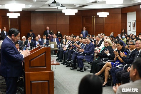 Thủ tướng Phạm Minh Chính phát biểu tại Đại học Harvard - Ảnh 5. Thủ tướng Phạm Minh Chính phát biểu tại Đại học Harvard - Ảnh 5.