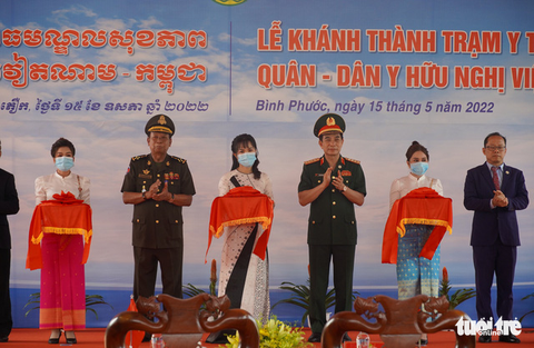 Việt Nam, Campuchia giao lưu hữu nghị quốc phòng ở biên giới - Ảnh 6. Việt Nam, Campuchia giao lưu hữu nghị quốc phòng ở biên giới - Ảnh 6.