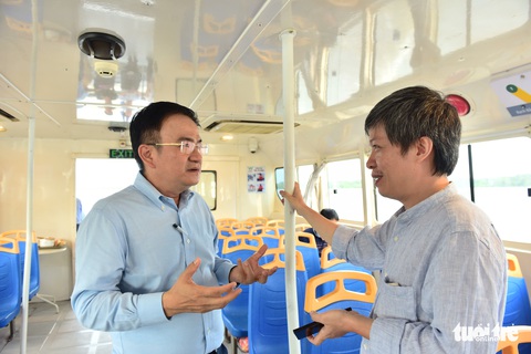 Bí thư, Chủ tịch TP.HCM khảo sát tìm cách phát triển sông Sài Gòn - Ảnh 11. Bí thư, Chủ tịch TP.HCM khảo sát tìm cách phát triển sông Sài Gòn - Ảnh 11.