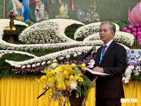 Hàng ngàn tăng ni, Phật tử dự Đại lễ Phật đản tại Việt Nam Quốc Tự - Ảnh 3. Hàng ngàn tăng ni, Phật tử dự Đại lễ Phật đản tại Việt Nam Quốc Tự - Ảnh 3.