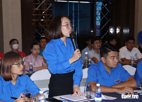 Tọa đàm cùng thanh niên công nhân về chính sách hỗ trợ phục hồi sản xuất kinh doanh - Ảnh 1. Tọa đàm cùng thanh niên công nhân về chính sách hỗ trợ phục hồi sản xuất kinh doanh - Ảnh 1.