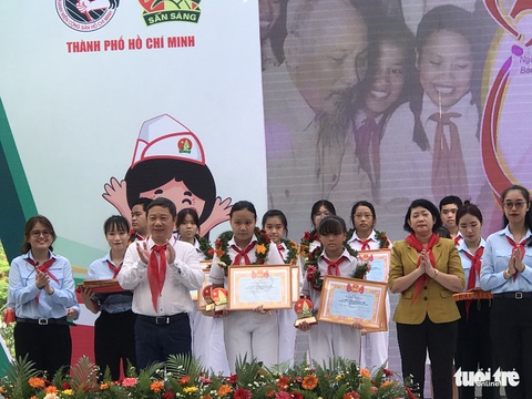 TP.HCM tuyên dương 63 gương liên đội trưởng tiêu biểu - Ảnh 2. TP.HCM tuyên dương 63 gương liên đội trưởng tiêu biểu - Ảnh 2.