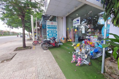 Truy bắt kẻ trộm xe máy trong cốp có 300 triệu và sổ tiết kiệm 2,7 tỉ đồng - Ảnh 1. Truy bắt kẻ trộm xe máy trong cốp có 300 triệu và sổ tiết kiệm 2,7 tỉ đồng - Ảnh 1.