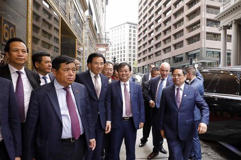 Thủ tướng Phạm Minh Chính thăm nơi Chủ tịch Hồ Chí Minh từng làm việc tại Boston - Ảnh 1. Thủ tướng Phạm Minh Chính thăm nơi Chủ tịch Hồ Chí Minh từng làm việc tại Boston - Ảnh 1.