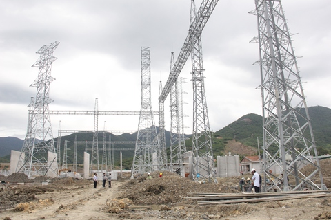 Thi công thần tốc để giải tỏa công suất nhà máy điện BOT Vân Phong - Ảnh 3. Thi công thần tốc để giải tỏa công suất nhà máy điện BOT Vân Phong - Ảnh 3.