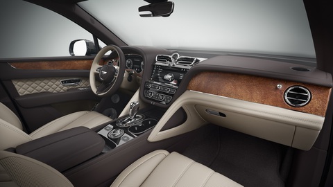 Núm chỉnh điều hòa cũng phải mạ vàng, khách đại gia đang đốt tiền cho Bentley - Ảnh 2. Núm chỉnh điều hòa cũng phải mạ vàng, khách đại gia đang đốt tiền cho Bentley - Ảnh 2.