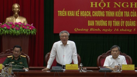 Công bố quyết định kiểm tra về phòng chống tham nhũng, tiêu cực tại Quảng Bình - Ảnh 1. Công bố quyết định kiểm tra về phòng chống tham nhũng, tiêu cực tại Quảng Bình - Ảnh 1.