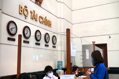 Cựu quan chức Bộ Tài chính sẽ không được kinh doanh 9 lĩnh vực nhạy cảm - Ảnh 1. Cựu quan chức Bộ Tài chính sẽ không được kinh doanh 9 lĩnh vực nhạy cảm - Ảnh 1.