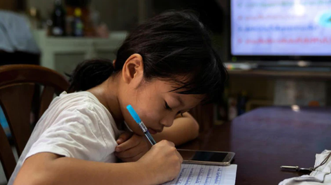 Treo thưởng để con học, nên không? - Ảnh 1. Treo thưởng để con học, nên không? - Ảnh 1.