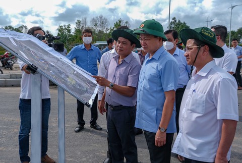 Phó thủ tướng đề nghị Cần Thơ tập trung giải ngân đầu tư công - Ảnh 1. Phó thủ tướng đề nghị Cần Thơ tập trung giải ngân đầu tư công - Ảnh 1.