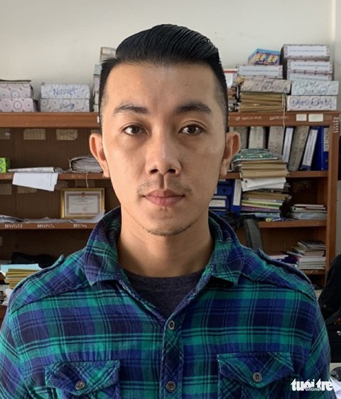 Khởi tố, bắt giam nhóm thanh niên đánh trọng thương cán bộ công an - Ảnh 1. Khởi tố, bắt giam nhóm thanh niên đánh trọng thương cán bộ công an - Ảnh 1.