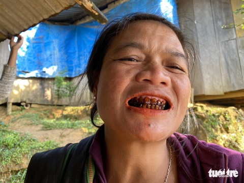 Vào làng... đỏ miệng - Ảnh 3. Vào làng... đỏ miệng - Ảnh 3.