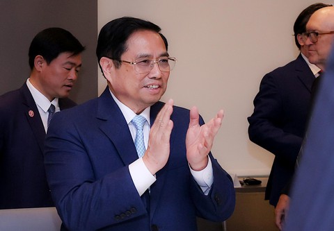 Thủ tướng trao đổi với các tập đoàn tỉ đô trên sàn chứng khoán New York - Ảnh 1. Thủ tướng trao đổi với các tập đoàn tỉ đô trên sàn chứng khoán New York - Ảnh 1.