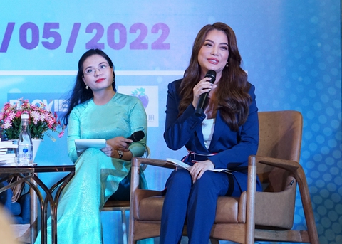 Trương Ngọc Ánh: Mỗi năm đều đọc đi đọc lại Đắc nhân tâm - Ảnh 1. Trương Ngọc Ánh: Mỗi năm đều đọc đi đọc lại Đắc nhân tâm - Ảnh 1.