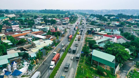 Tin sáng 19-5: Không xét nghiệm COVID-19 khi đi bệnh viện; sốt xuất huyết tăng ở Bình Dương - Ảnh 1. Tin sáng 19-5: Không xét nghiệm COVID-19 khi đi bệnh viện; sốt xuất huyết tăng ở Bình Dương - Ảnh 1.