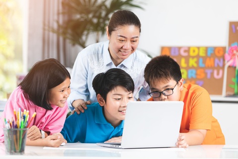 Phương pháp ôn thi thích nghi với thời đại công nghệ - Ảnh 2. Phương pháp ôn thi thích nghi với thời đại công nghệ - Ảnh 2.