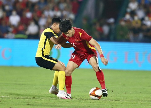 Đánh bại U23 Malaysia sau 120 phút, Việt Nam vào chung kết gặp Thái Lan - Ảnh 1. Đánh bại U23 Malaysia sau 120 phút, Việt Nam vào chung kết gặp Thái Lan - Ảnh 1.