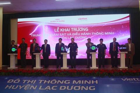 Huyện Lạc Dương chính thức đưa vào vận hành trung tâm giám sát và điều hành thông minh - Ảnh 1. Huyện Lạc Dương chính thức đưa vào vận hành trung tâm giám sát và điều hành thông minh - Ảnh 1.