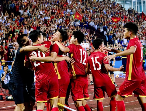 Đánh bại U23 Malaysia sau 120 phút, Việt Nam vào chung kết gặp Thái Lan - Ảnh 4. Đánh bại U23 Malaysia sau 120 phút, Việt Nam vào chung kết gặp Thái Lan - Ảnh 4.