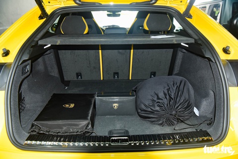 Lamborghini Urus Pearl Capsule - Siêu SUV hàng độc tại Việt Nam - Ảnh 14. Lamborghini Urus Pearl Capsule - Siêu SUV hàng độc tại Việt Nam - Ảnh 14.