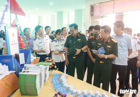 Tăng cường sử dụng mạng xã hội để tuyên truyền Luật cảnh sát biển Việt Nam - Ảnh 1. Tăng cường sử dụng mạng xã hội để tuyên truyền Luật cảnh sát biển Việt Nam - Ảnh 1.