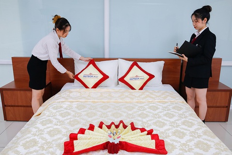 Hơn 2.500 đầu việc đợi ứng viên tại HUTECH Tourism Happy Day 2022 - Ảnh 1. Hơn 2.500 đầu việc đợi ứng viên tại HUTECH Tourism Happy Day 2022 - Ảnh 1.